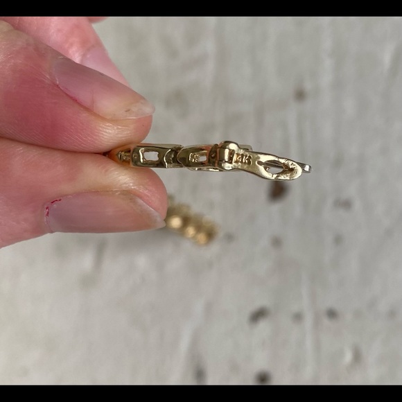 14k gold and diamond bracelet - Picture 6 of 11